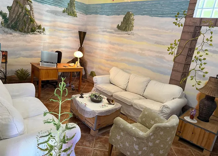 Vacacional Madre Amada En 民宿 坎德拉里亚