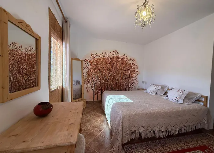 Vacacional Madre Amada En 坎德拉里亚