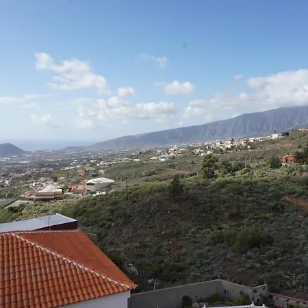 ホームステイ Casa Colores Tenerife カンデラリア